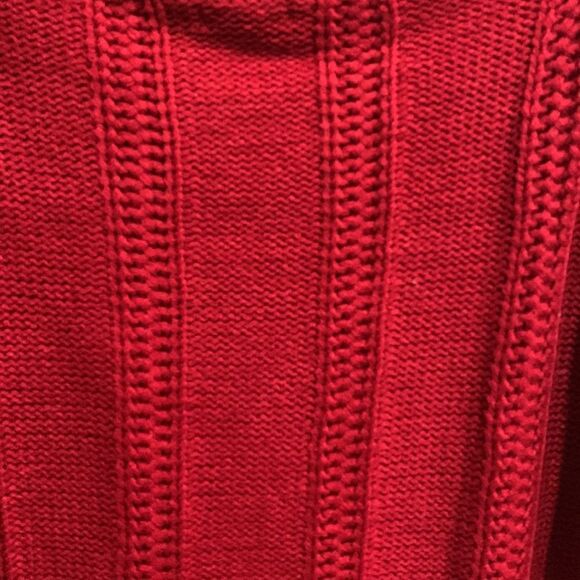 Festive Red Sweater - Picture 5 of 10